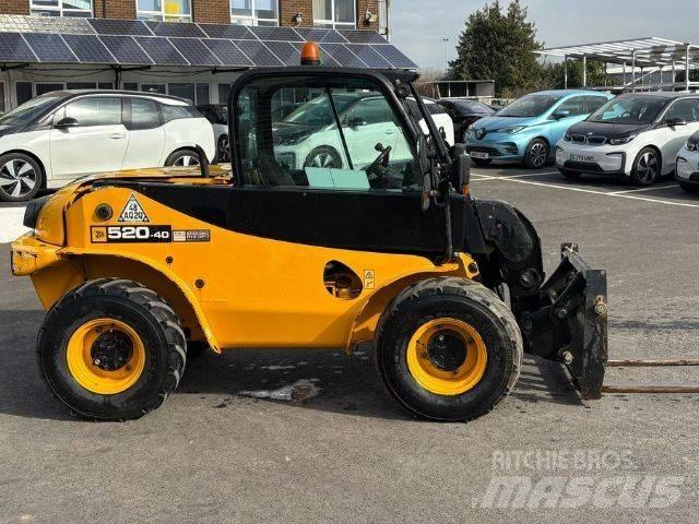 JCB 520-40 Телескопични товарачи