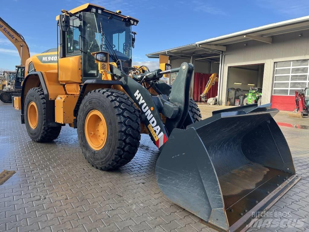 Hyundai HL940A Колесни товарачи