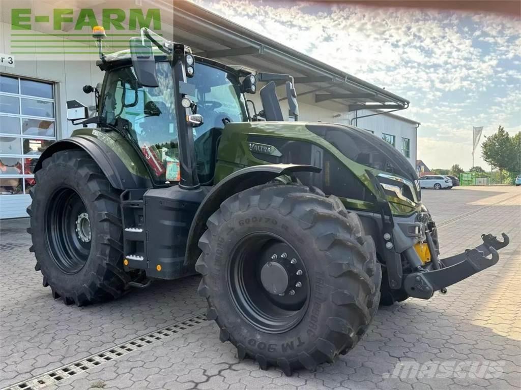 Valtra q 265 Трактори