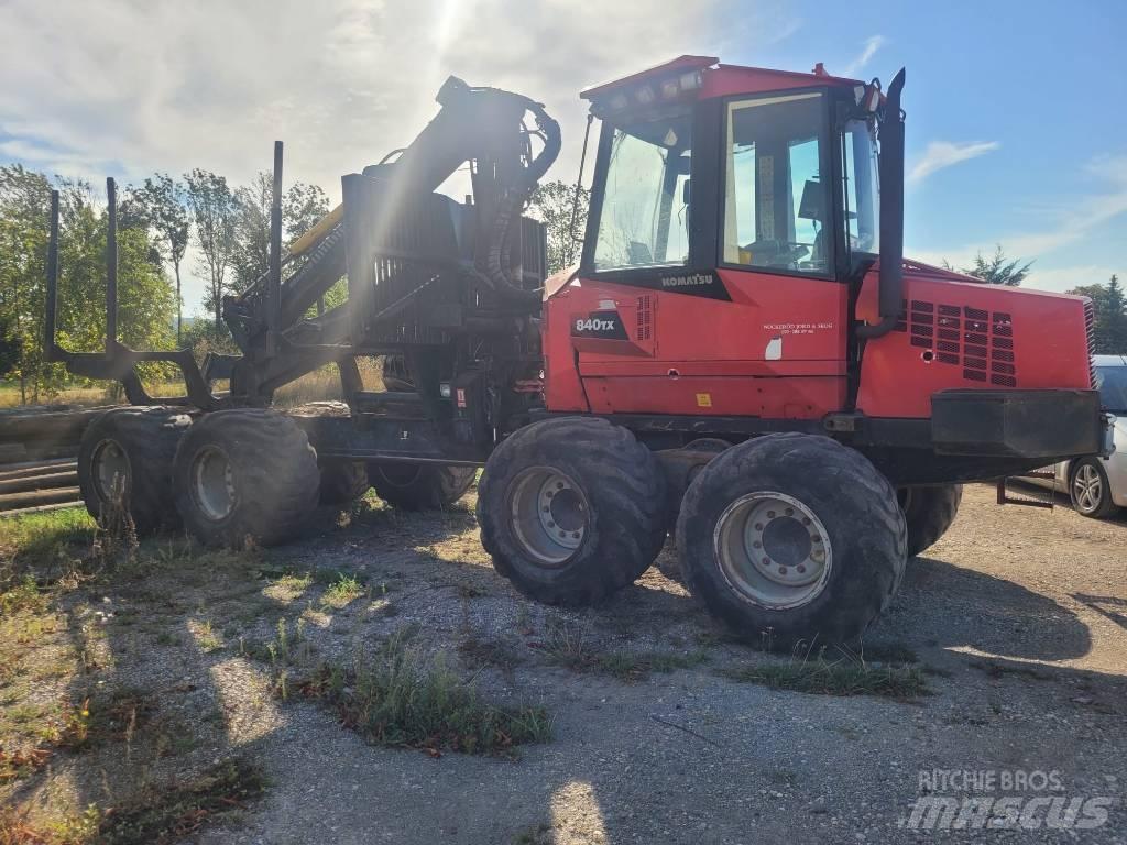 Komatsu 840 TX Форуардери