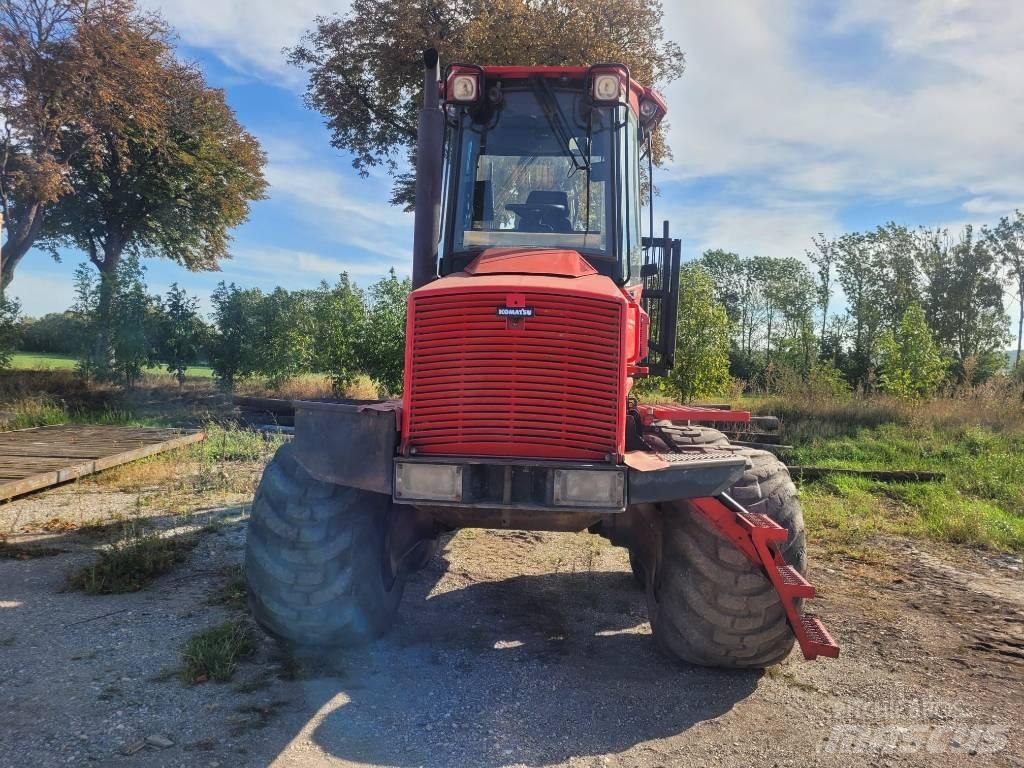 Komatsu 840 TX Форуардери