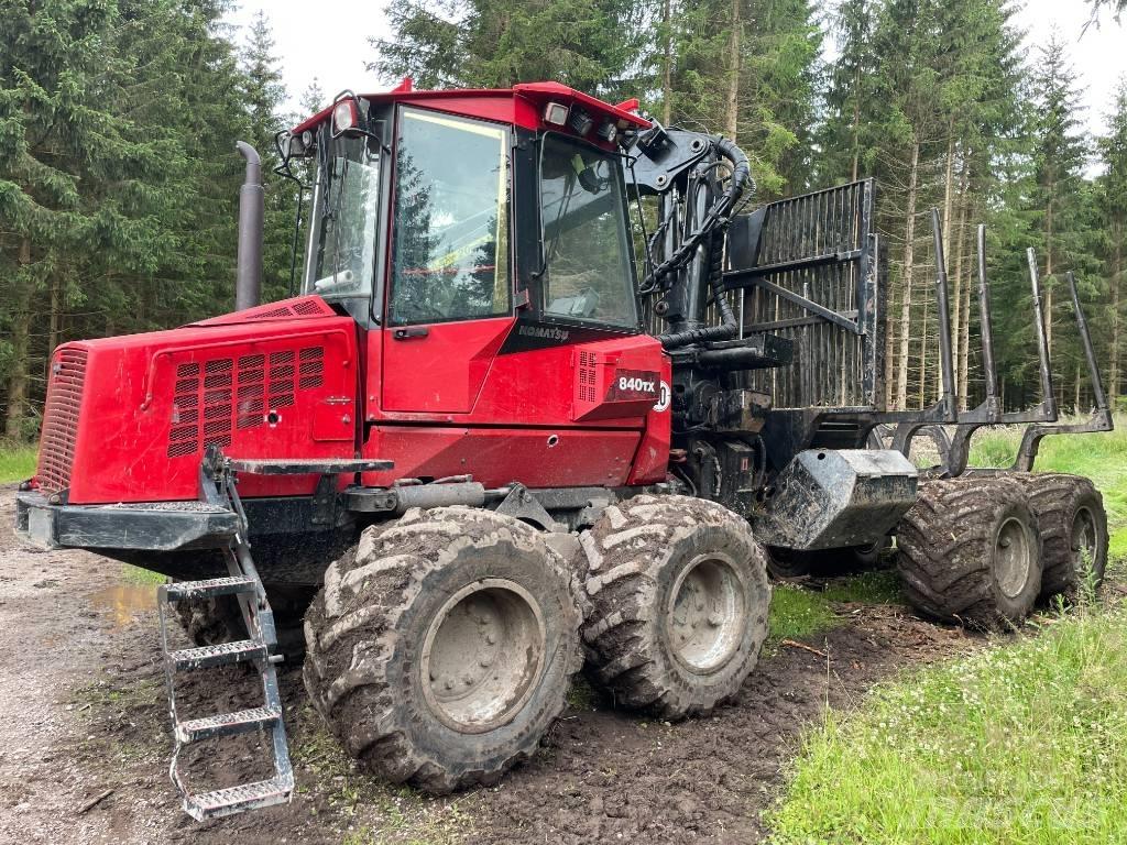 Komatsu 840TX Форуардери