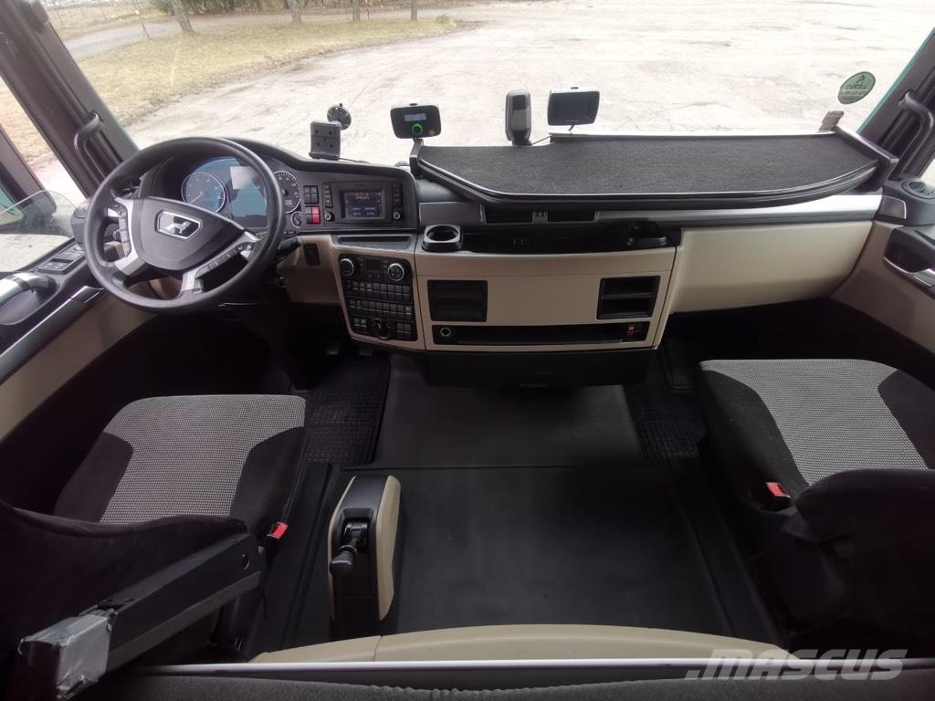 MAN TGX 18.420 Брезентови камиони
