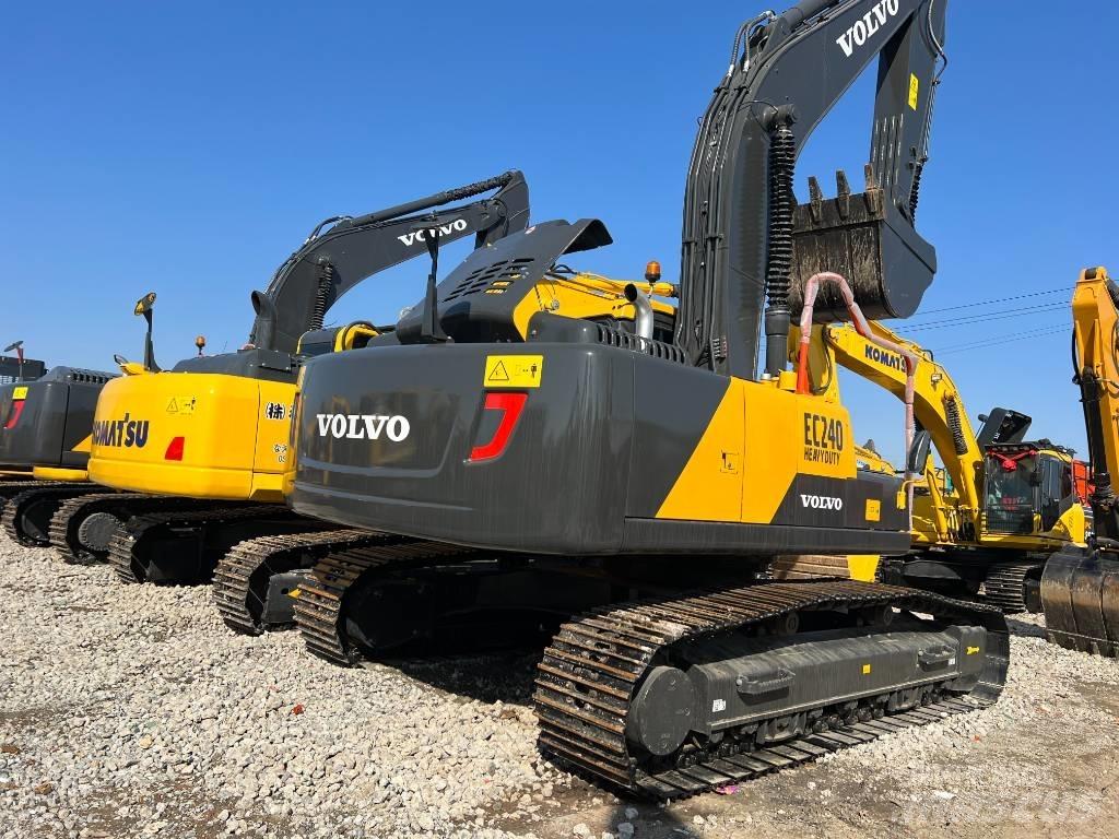 Volvo EC240DL Верижен екскаватор
