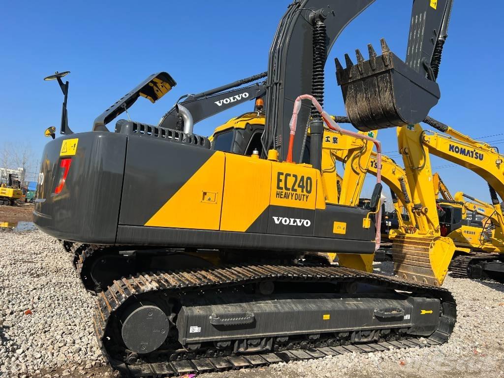 Volvo EC240DL Верижен екскаватор