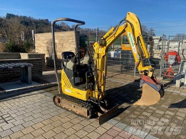 New Holland E 09 SR Мини екскаватори < 7 т