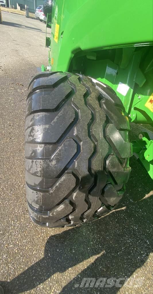John Deere V461M Сламопреси за кръгли бали
