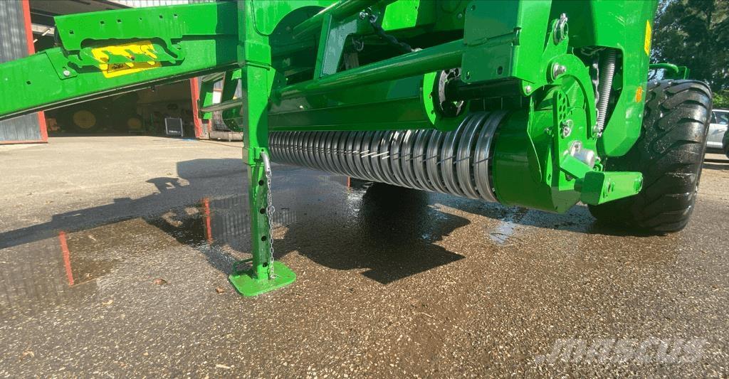 John Deere V461M Сламопреси за кръгли бали
