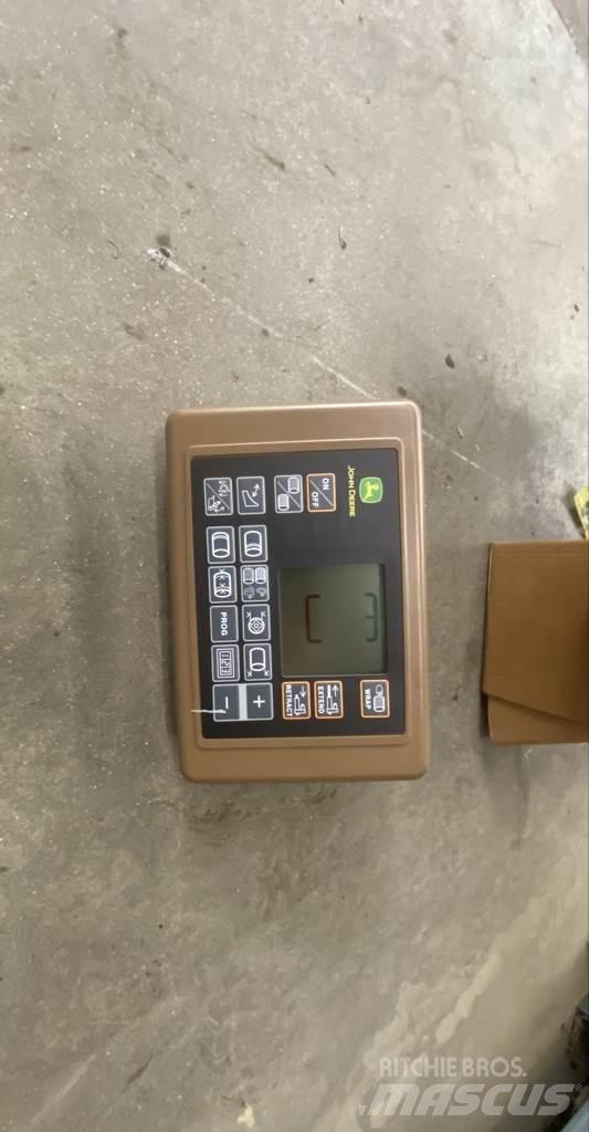 John Deere V461M Сламопреси за кръгли бали
