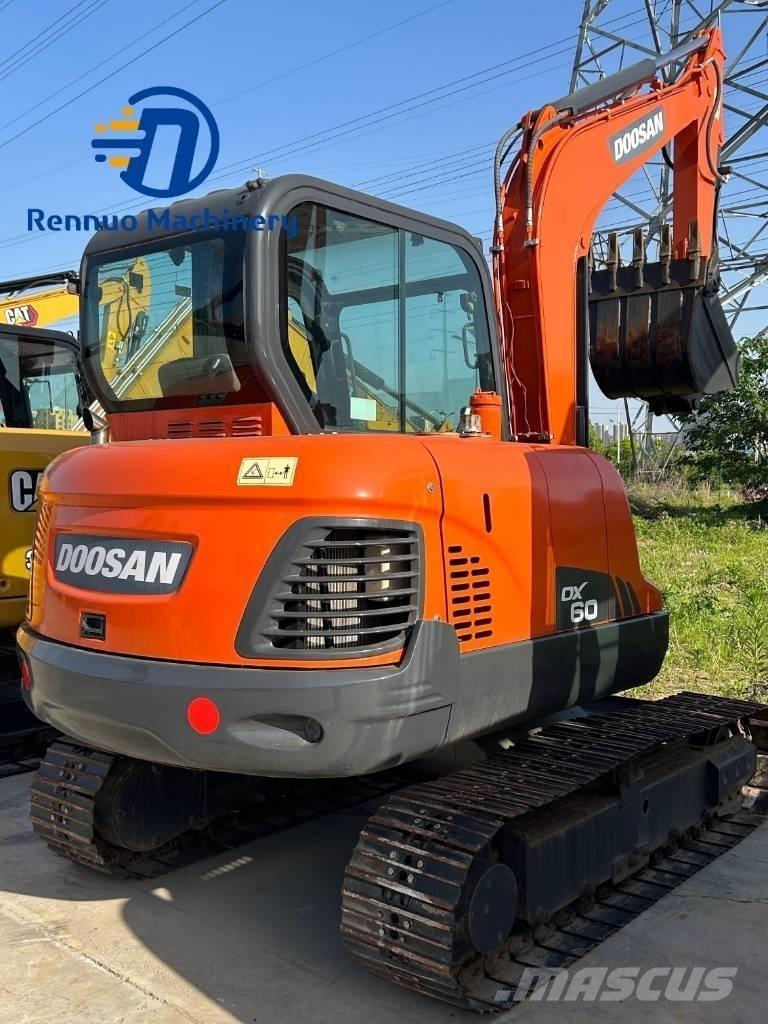 Doosan DX 60 Верижен екскаватор