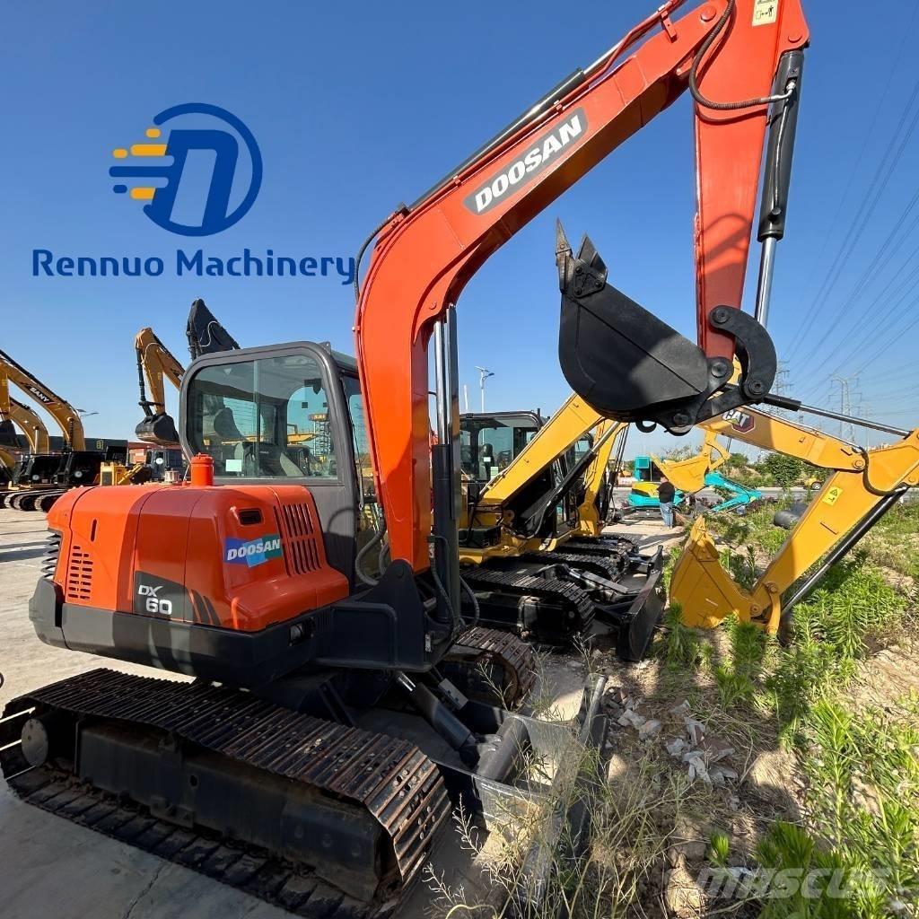 Doosan DX 60 Верижен екскаватор