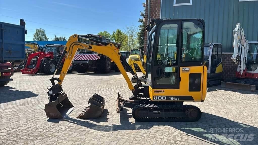 JCB 19c Специални екскаватори