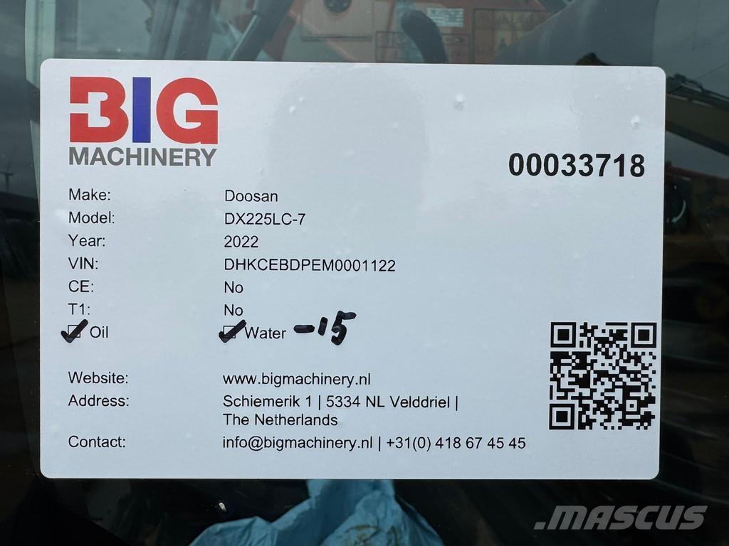 Doosan DX225LC-7 Верижен екскаватор