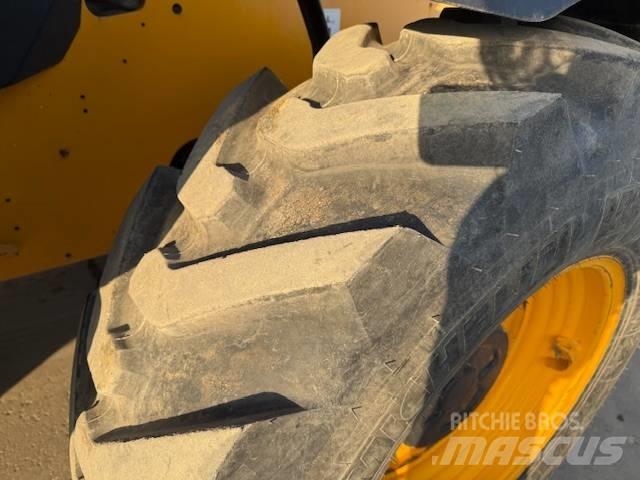 JCB 540-180 Телескопични товарачи