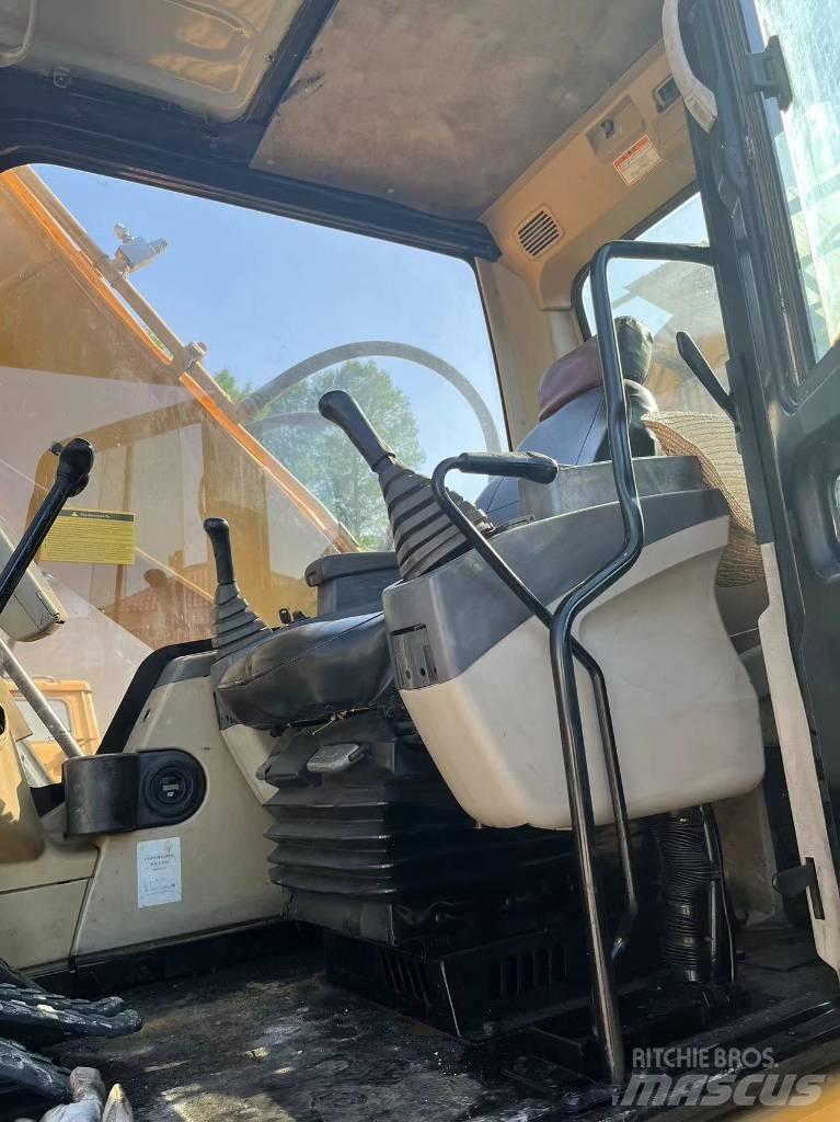 CAT 320 C L Верижен екскаватор