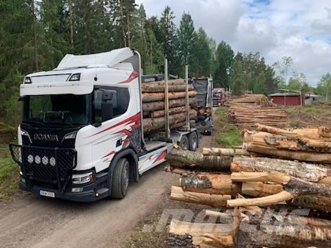 Scania R580B6X4NB За превоз на дървени трупи