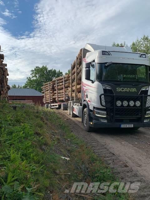 Scania R580B6X4NB За превоз на дървени трупи