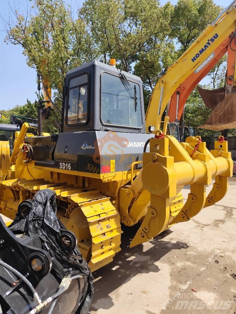 Shantui SD 16 Верижни булдозери
