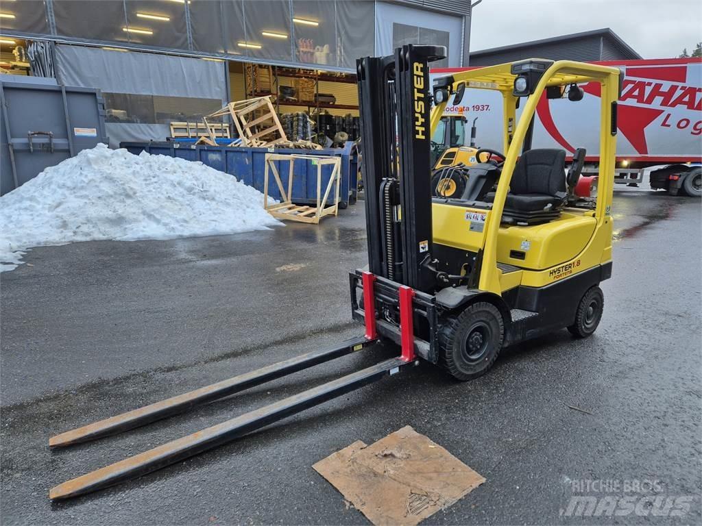 Hyster H1.8FT Камиони с АГУ