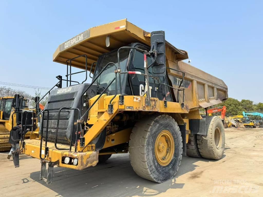 CAT 773 F Твърди самосвали
