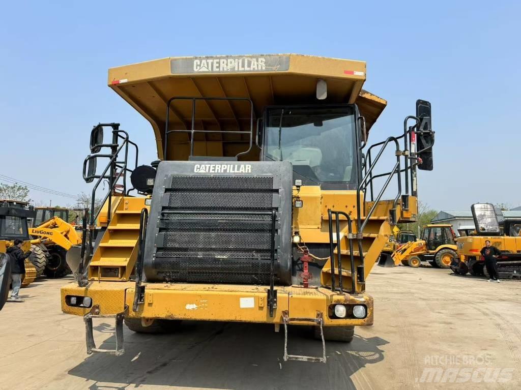 CAT 773 F Твърди самосвали
