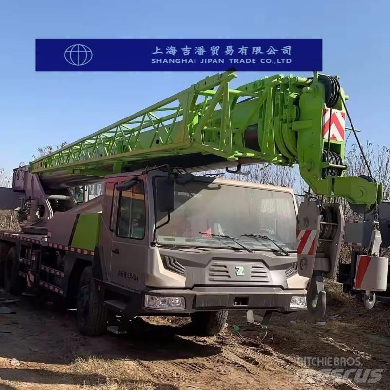 Zoomlion QY 30 V Всъдеходни кранове