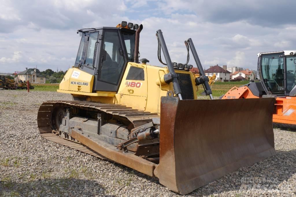 New Holland D 180 Верижни булдозери
