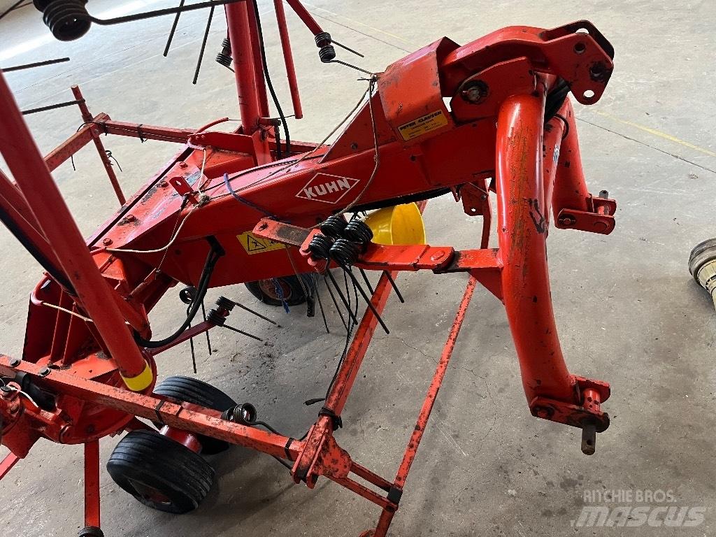 Kuhn 8501 MH Гребла и сенообръщачки