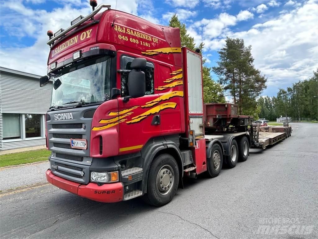Scania R560 8x4 Влекачи