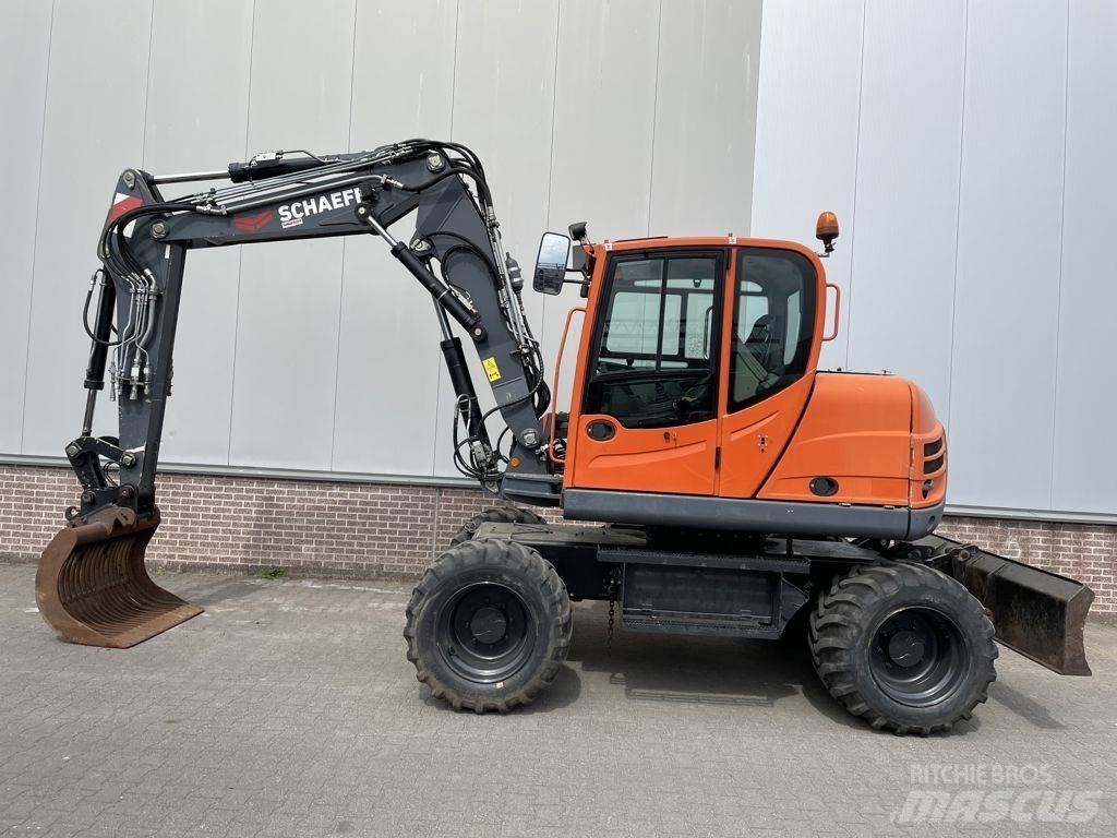 Schaeff TW110 Колесни екскаватори