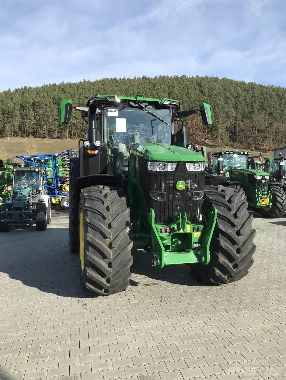 John Deere 7R 350 Трактори