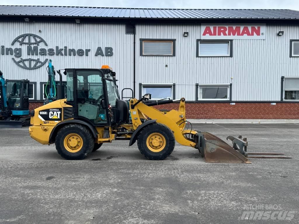 CAT 906 H Колесни товарачи