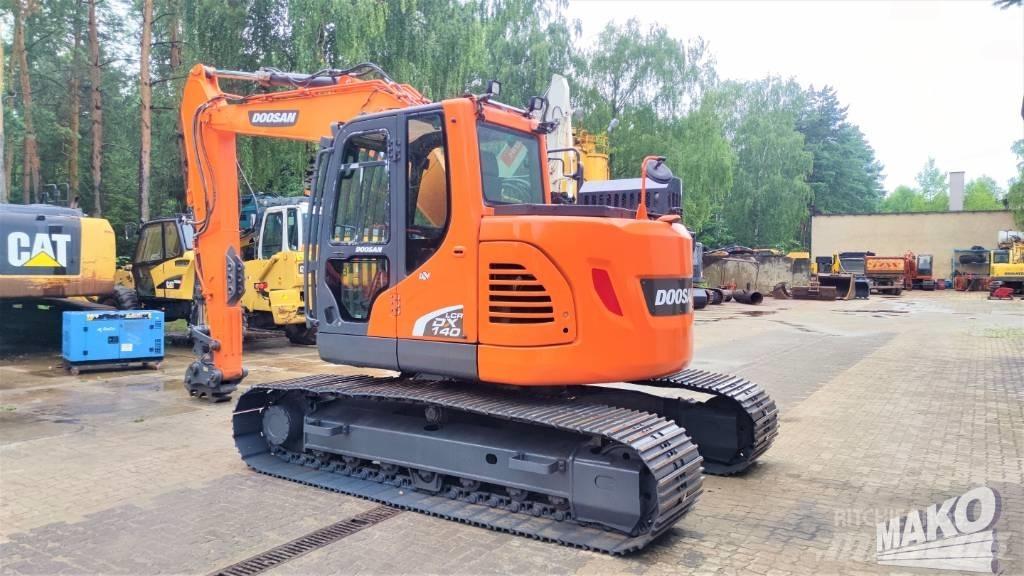 Doosan DX 140 LCR Верижен екскаватор