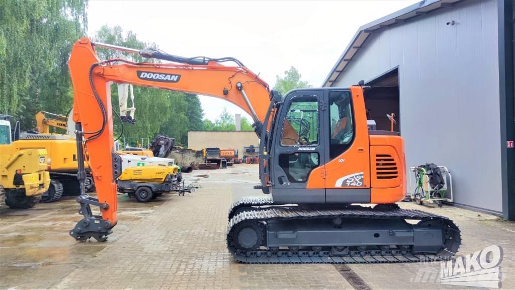 Doosan DX 140 LCR Верижен екскаватор