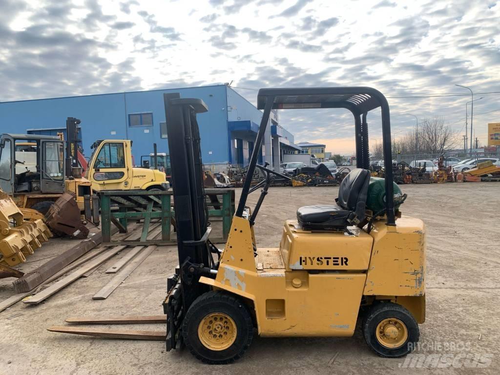 Hyster H 1.50 XL Камиони с АГУ