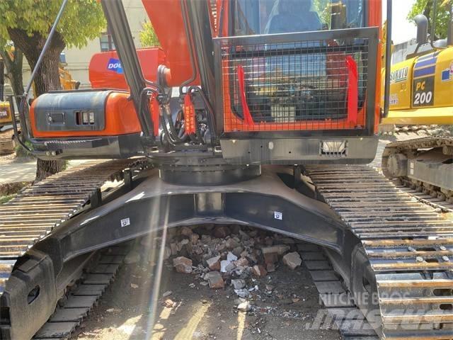 Doosan DX 225 LC Верижен екскаватор