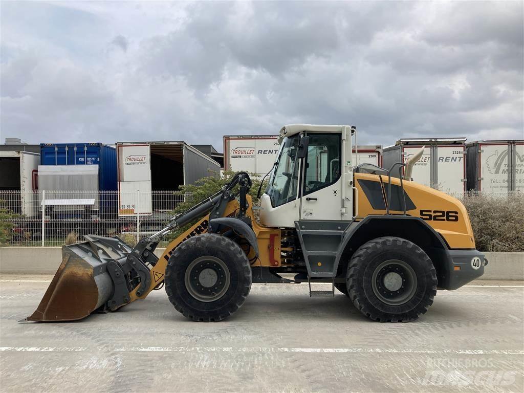 Liebherr L 526 Колесни товарачи