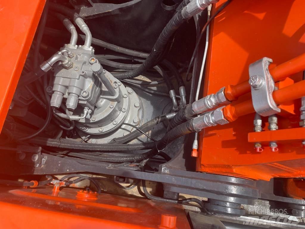 Hitachi ZX 200 Верижен екскаватор