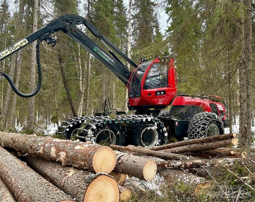 Komatsu 951 Харвестери