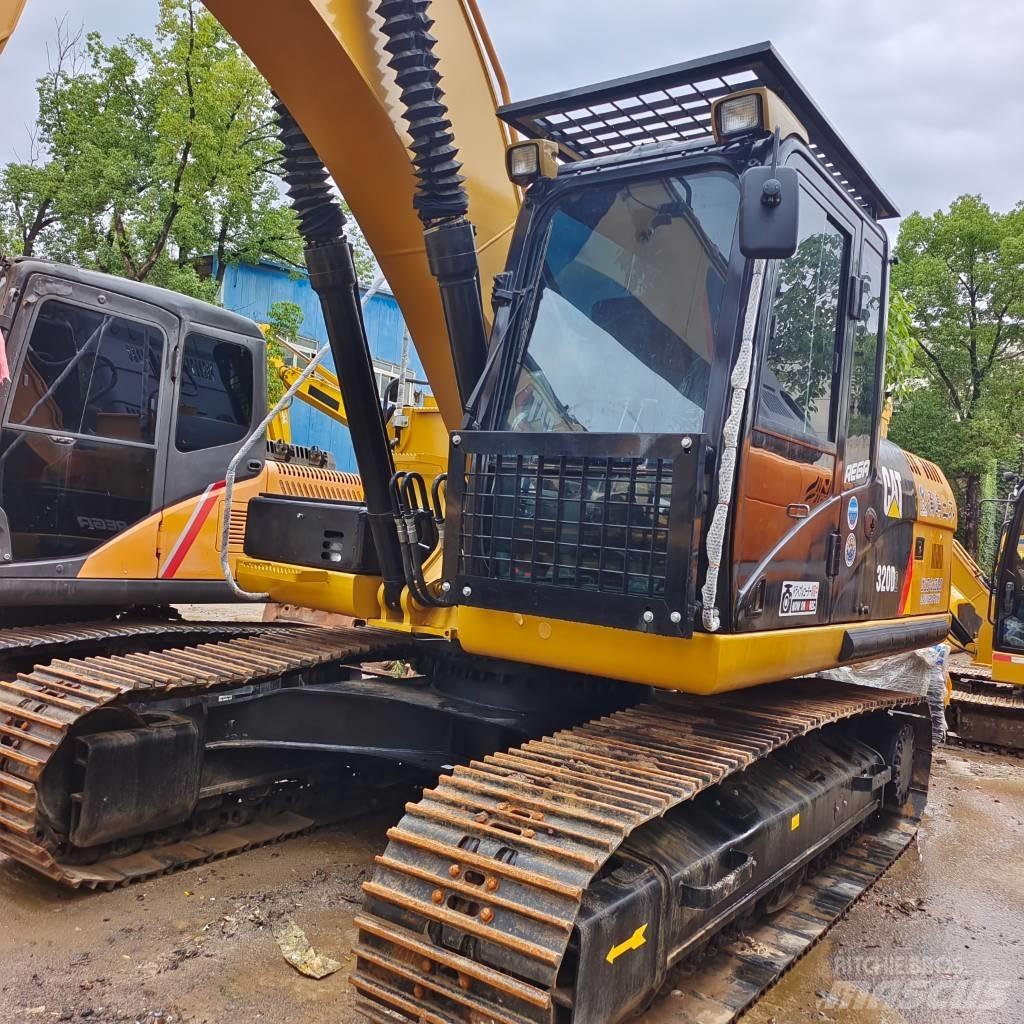 CAT 320D2 Верижен екскаватор