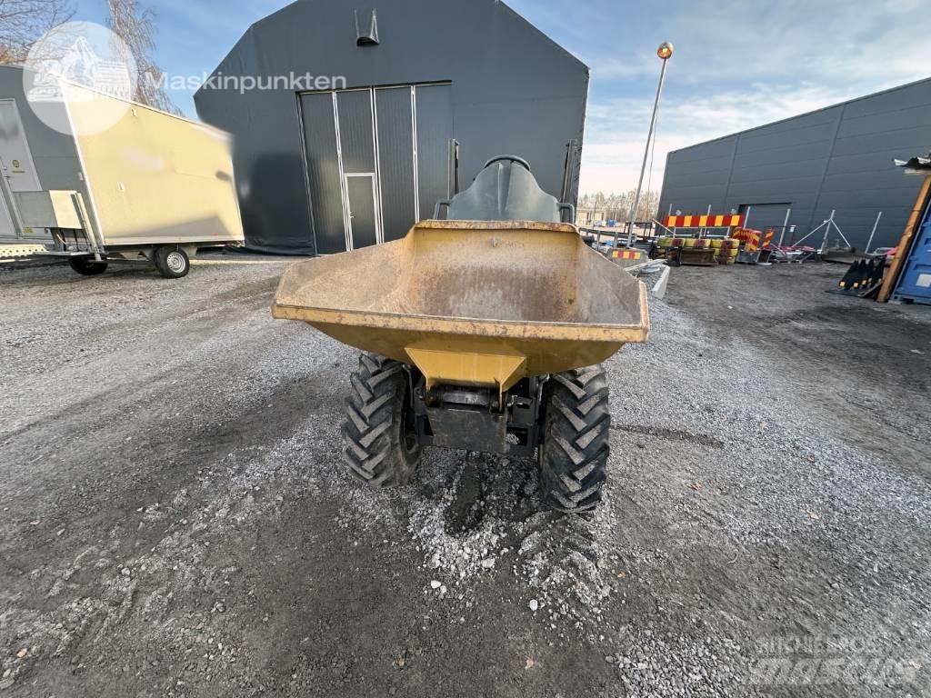Neuson 1001 Странични самосвали