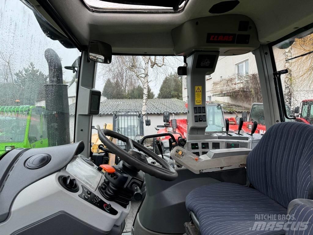 CLAAS ARION 510 CIS Трактори