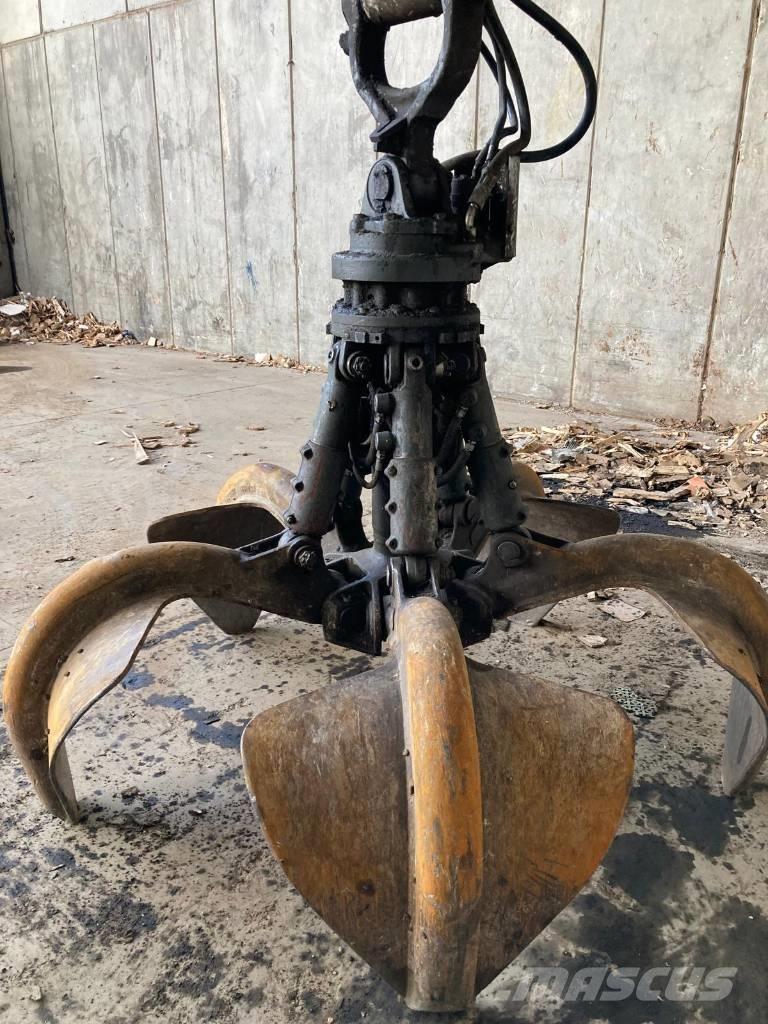 Liebherr LH 30 M Оператори на отпадъци/индустрия
