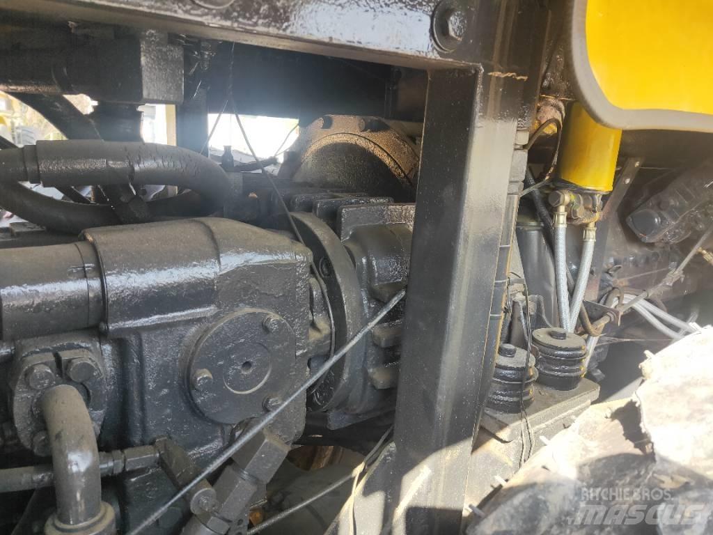 Dynapac CA301D Еднобарабанни ролки
