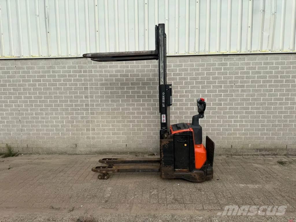 BT SWE200D Колички високоповдигачи с теглич