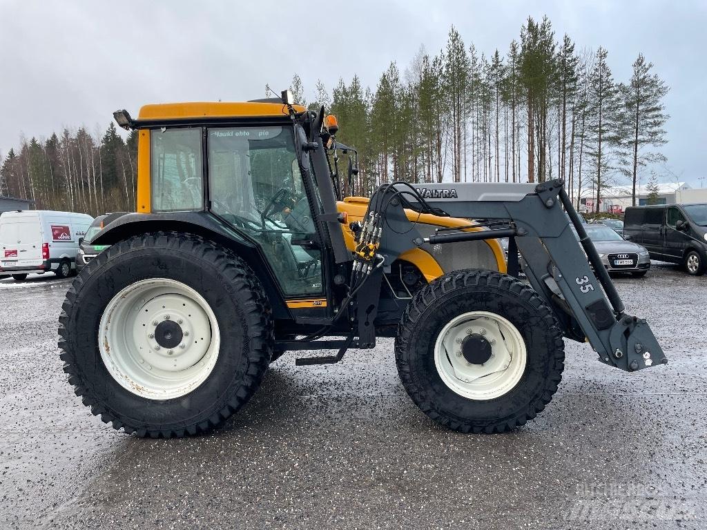 Valtra A 95 Трактори