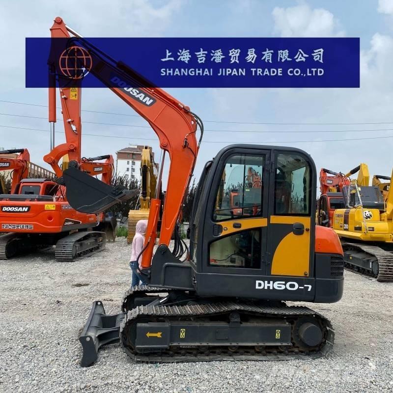 Doosan DH 60 Верижен екскаватор