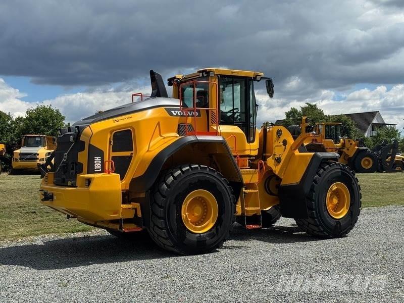 Volvo L 180 H Колесни товарачи
