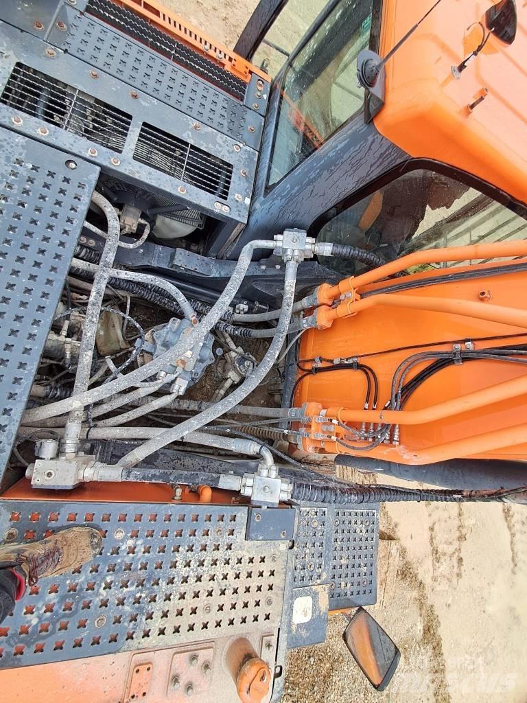Doosan DX 420 LC Верижен екскаватор
