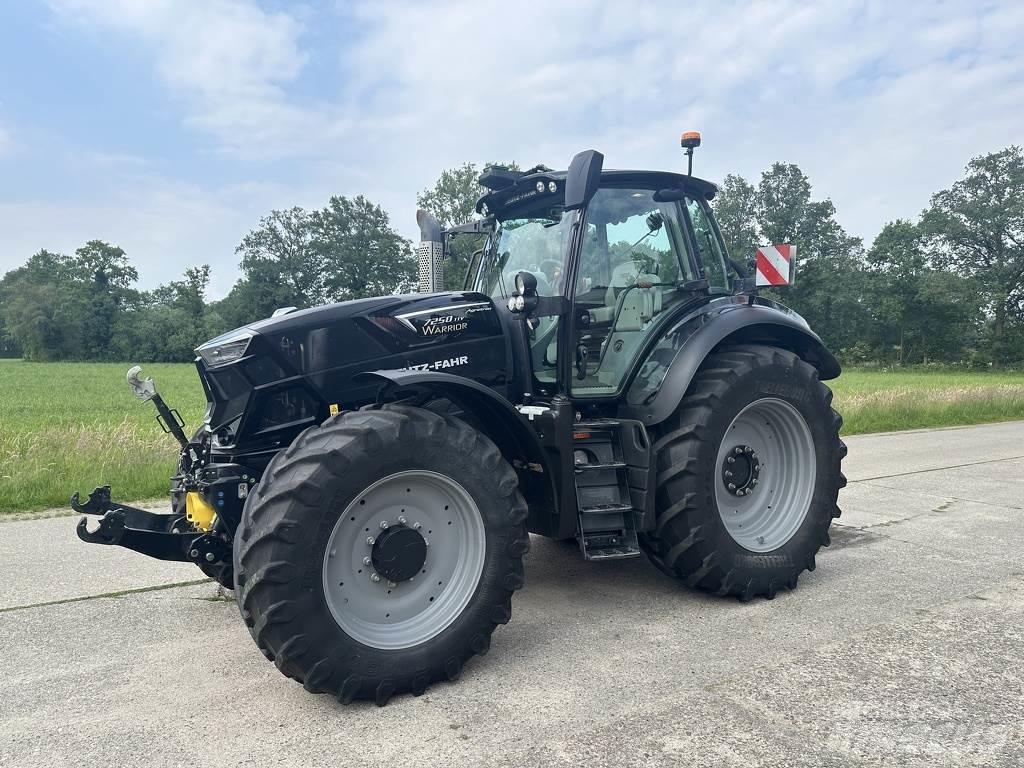 Deutz-Fahr 7250TTV Трактори
